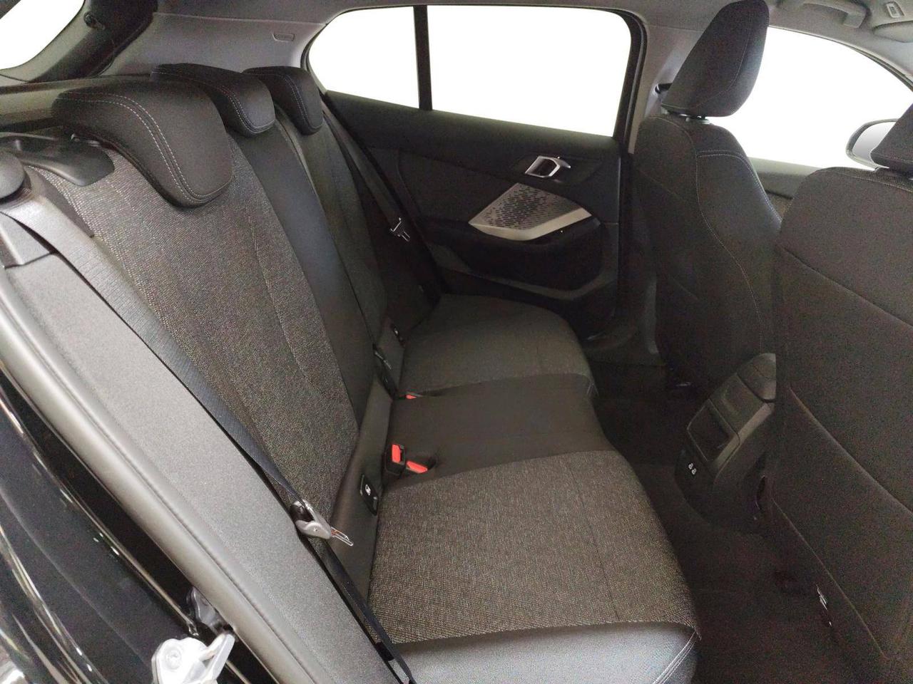 BMW Serie 1 120d 48V MSport Design