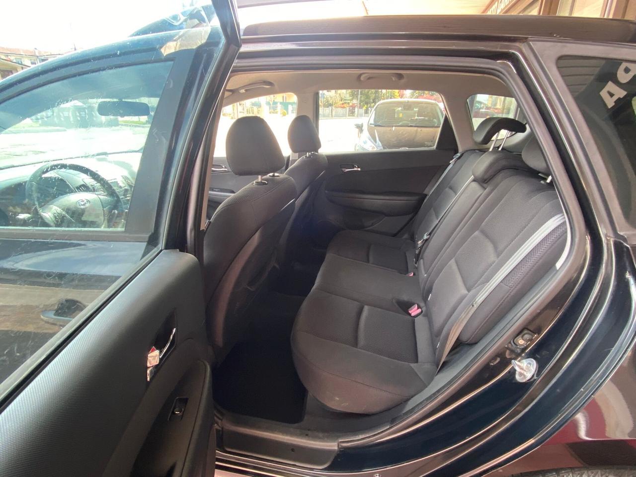 Hyundai i30 CW 1.6 CRDi VGT 16V 115CV Active