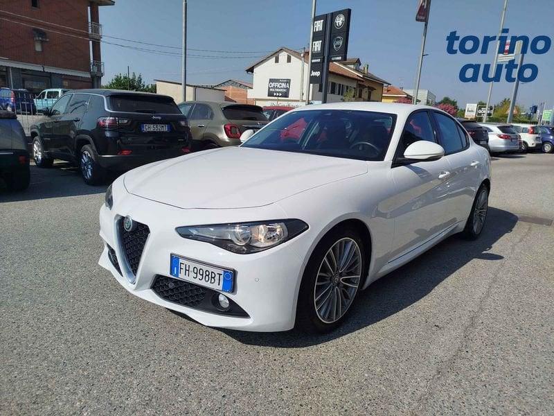 Alfa Romeo Giulia 2.2 Turbo AT8 150CV Business