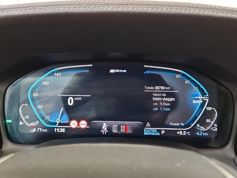 BMW 320 Luxury Touring auto