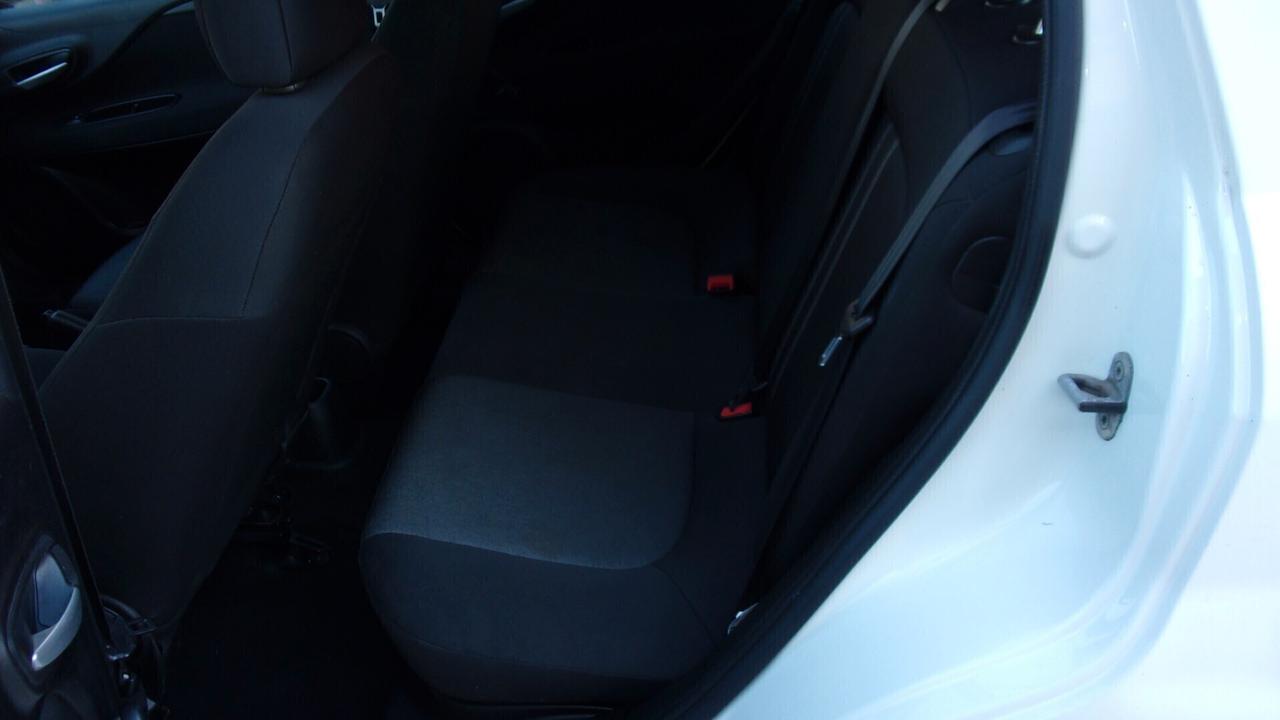 Fiat Punto 1.2 8V 5 porte Street