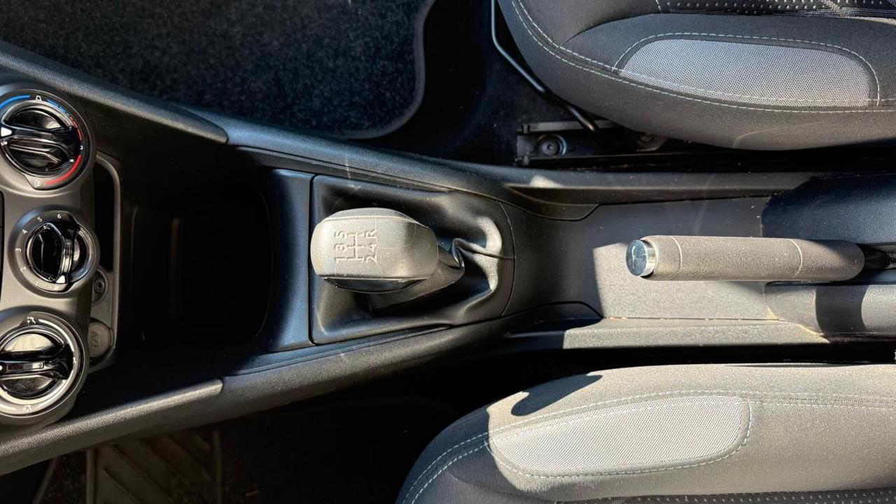 Peugeot 208 PureTech 82 5 porte Allure 2014 NEOP Gpl LEGGI TESTO