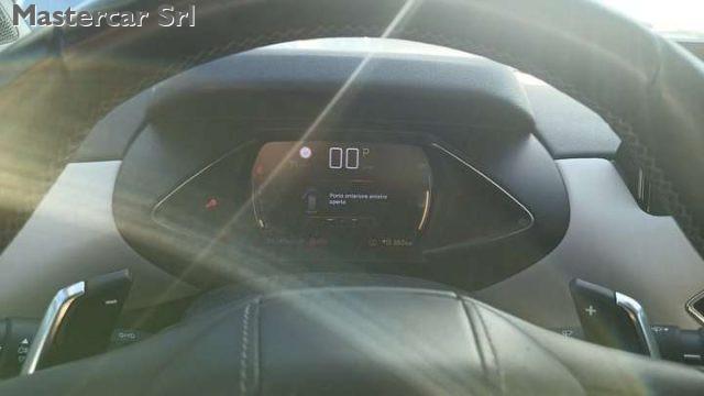 DS AUTOMOBILES DS 3 Crossback Crossback DS3 1.2 Grand Chic 130cv TG: GK977RR