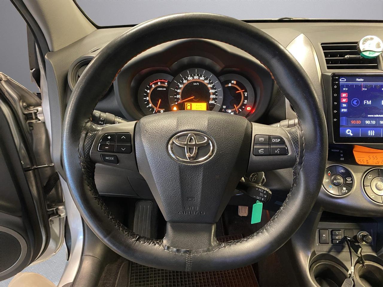 Toyota RAV4 2.2 d-4d Exclusive 150cv