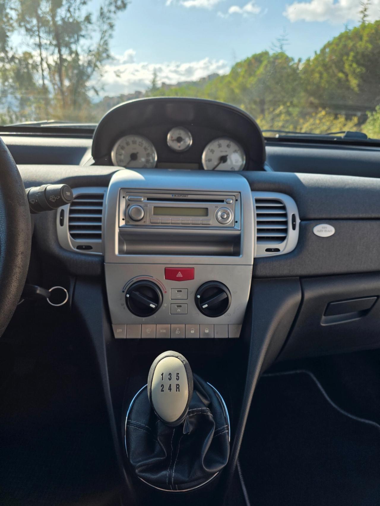 Lancia Ypsilon 1.2 Argento
