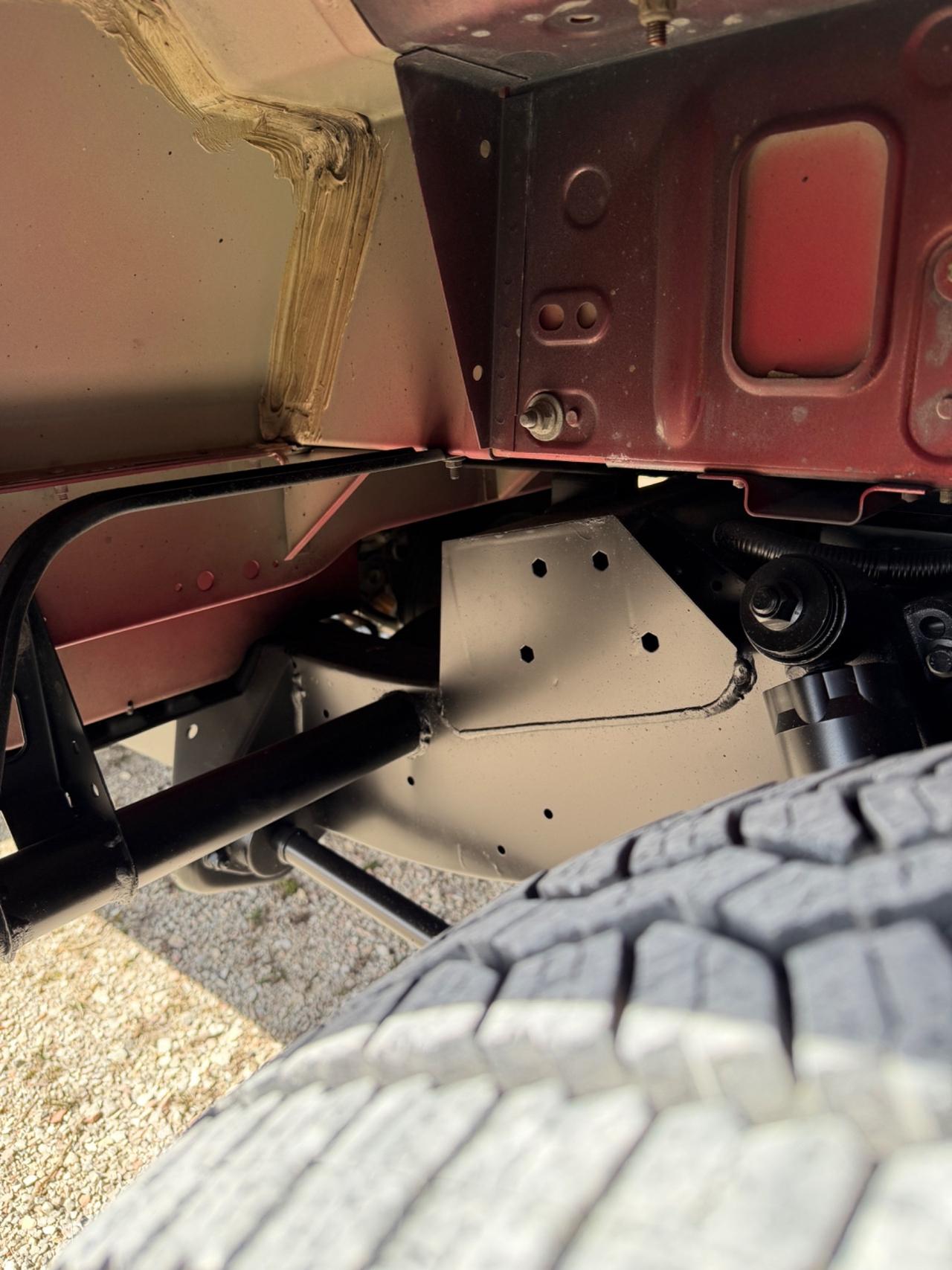 Land Rover Defender 90 2.2 TD4 IBRIDA