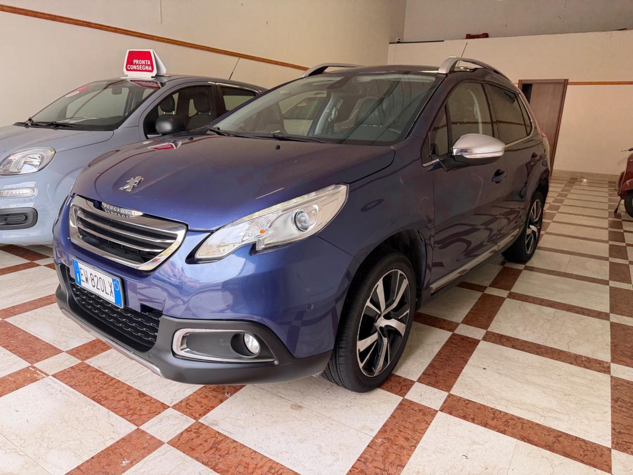 Peugeot 2008 1.6 e-HDi 115 CV Stop&Start Féline