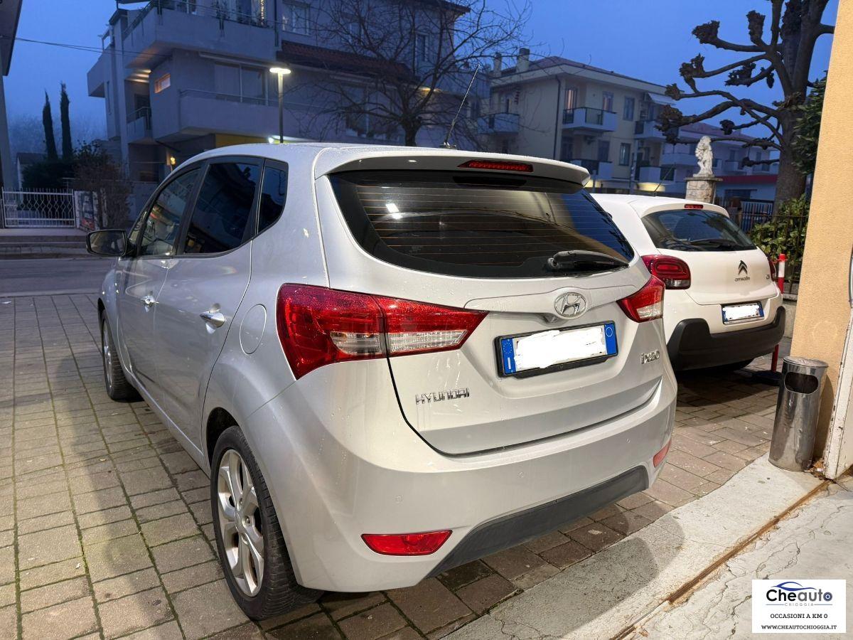 HYUNDAI - iX20 - 1.6 125CV Style