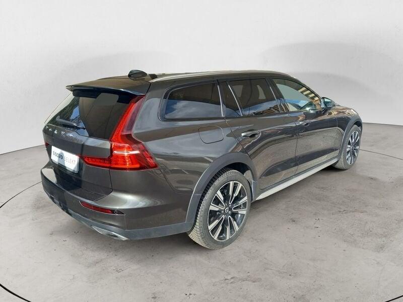 Volvo V60 Cross Country D4 190 CV AWD Automatica NAVI LED Pro