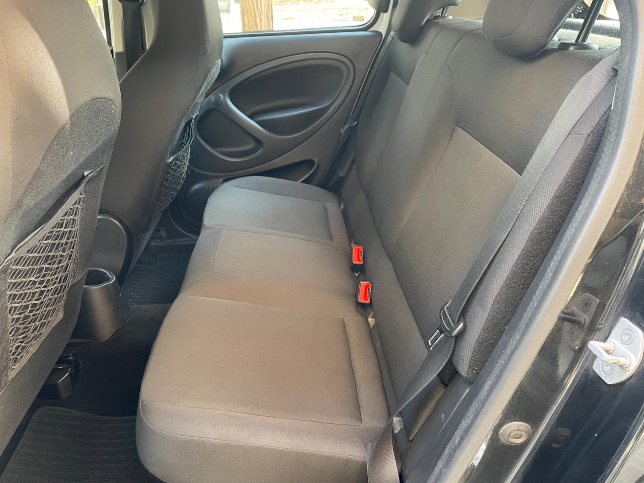 Smart ForFour 70 1.0 Youngster