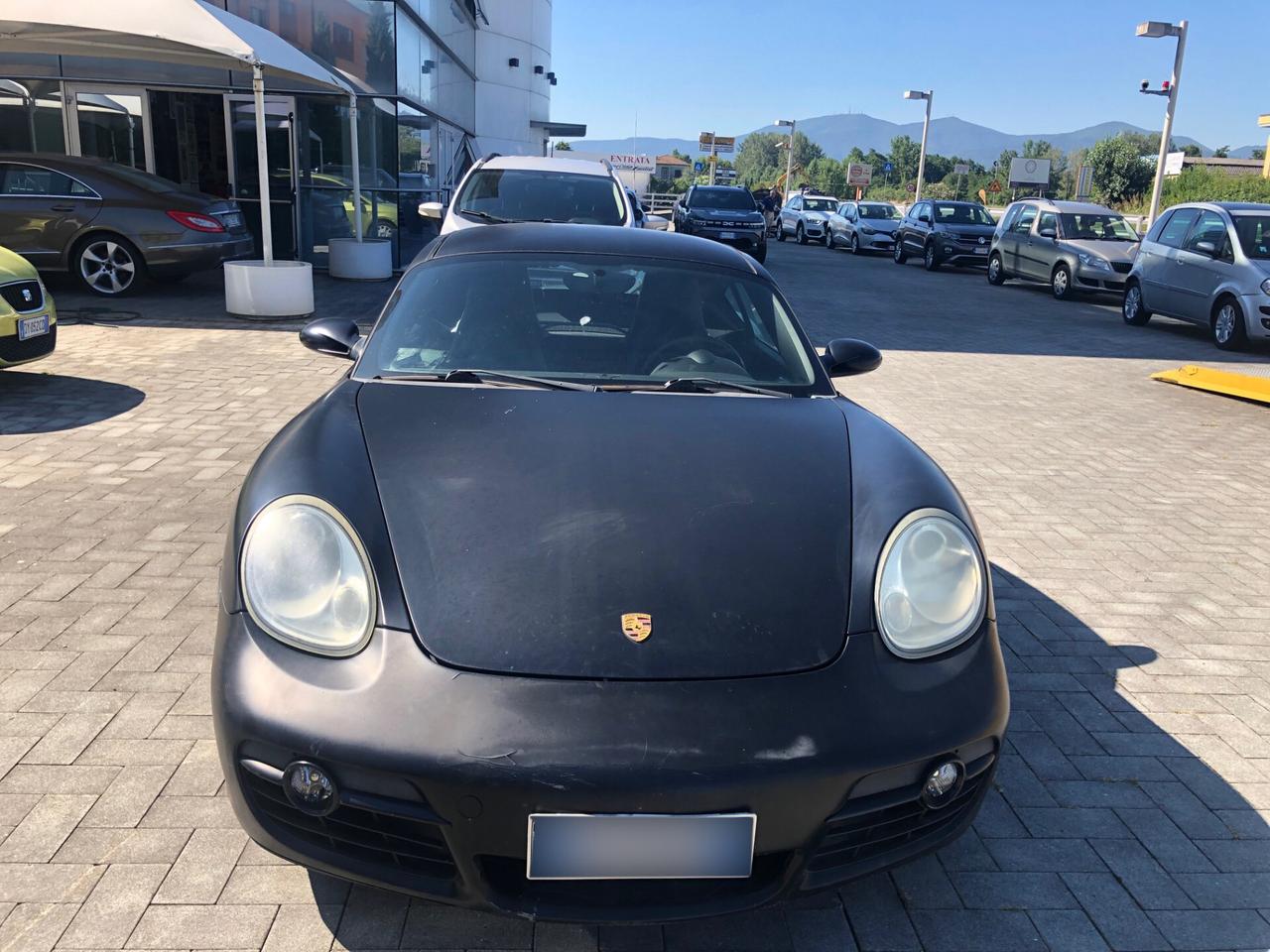 Porsche Cayman 2.7