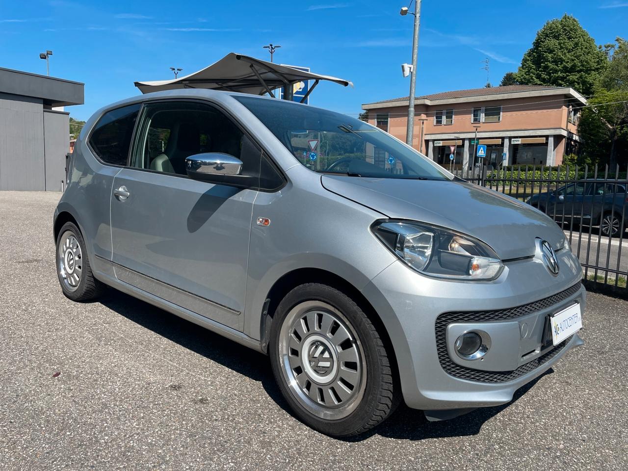 Volkswagen up! 1.0 75 CV 3p. high