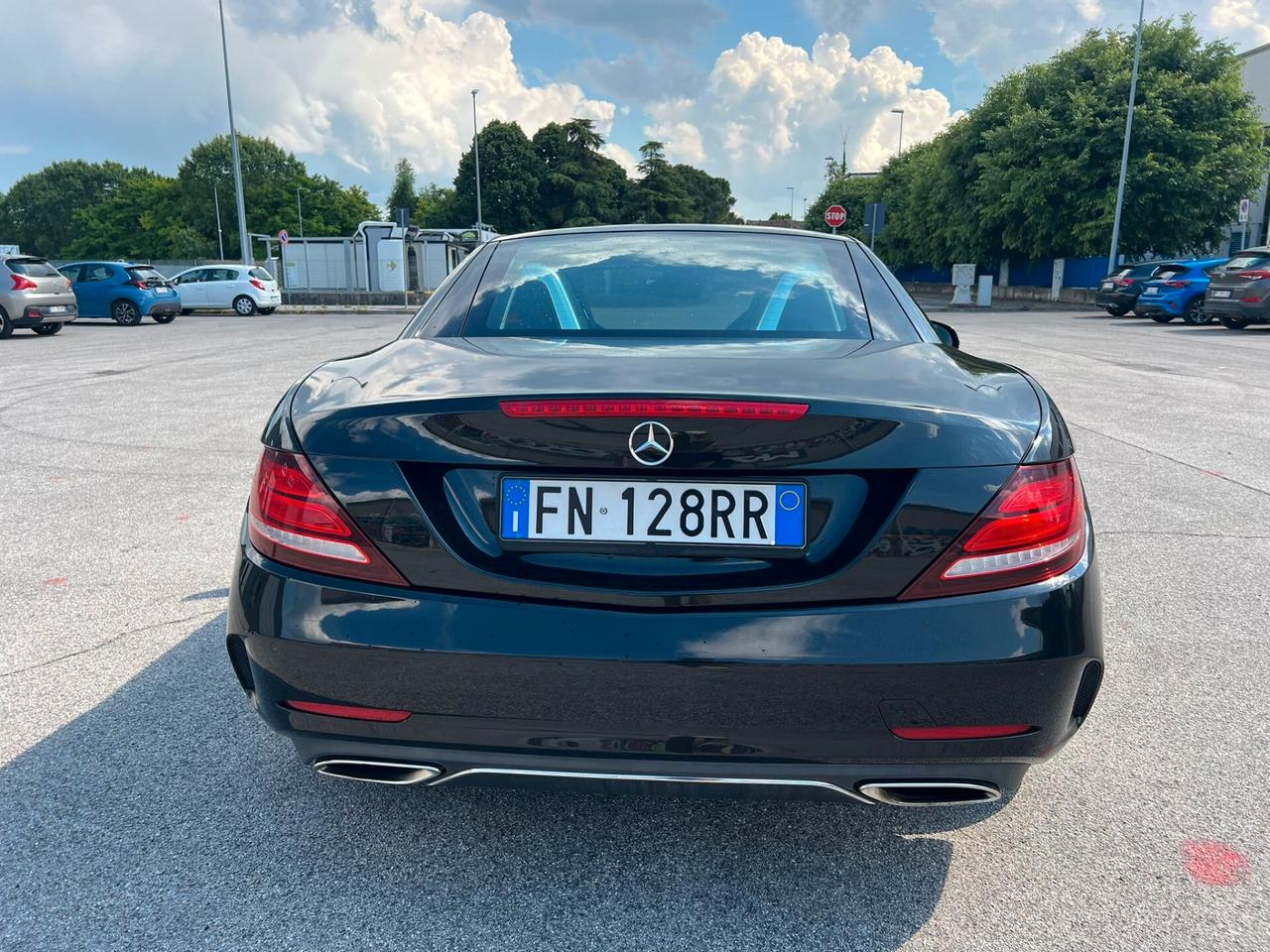 Mercedes-benz SLC 300 AMG line