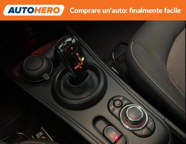 MINI Countryman 1.5 Cooper Essential Countryman Trim