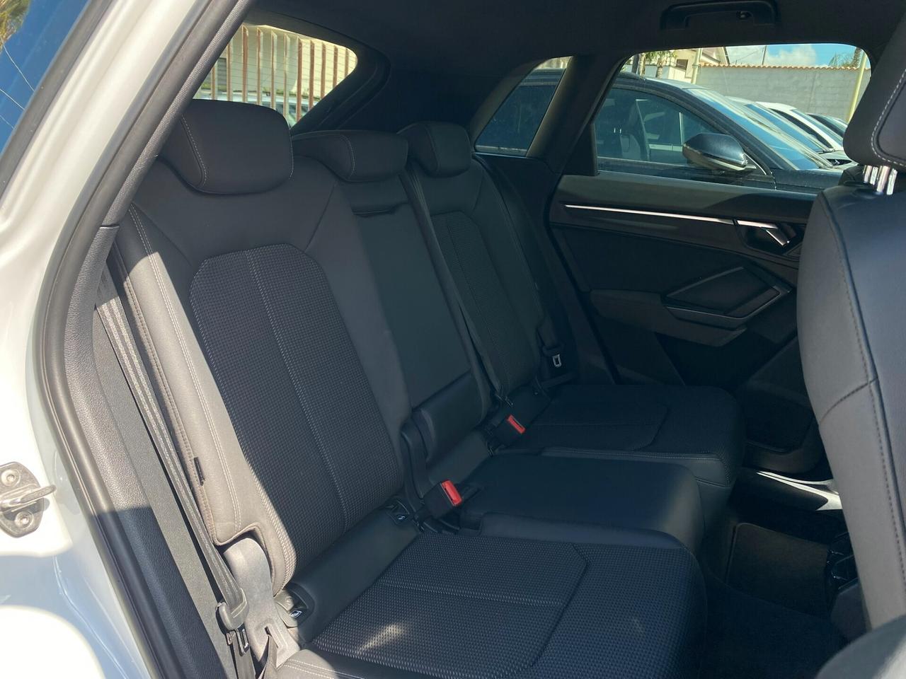 Audi Q3 S line edition 2.0 TDI 190CV s-tronic quattro 40