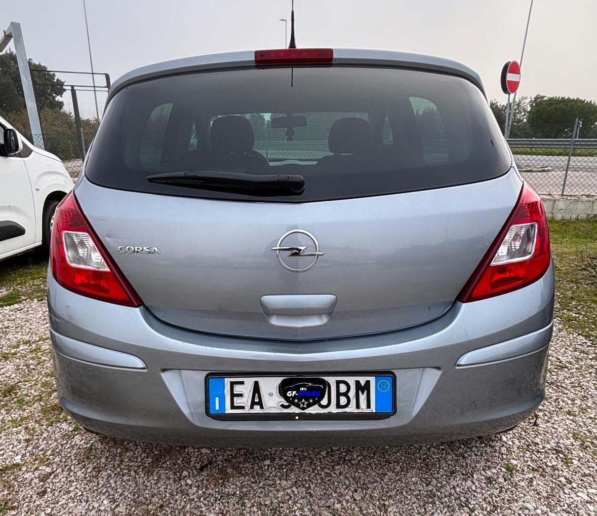 Opel Corsa 1.2 80CV 5 porte GPL-TECH Edition