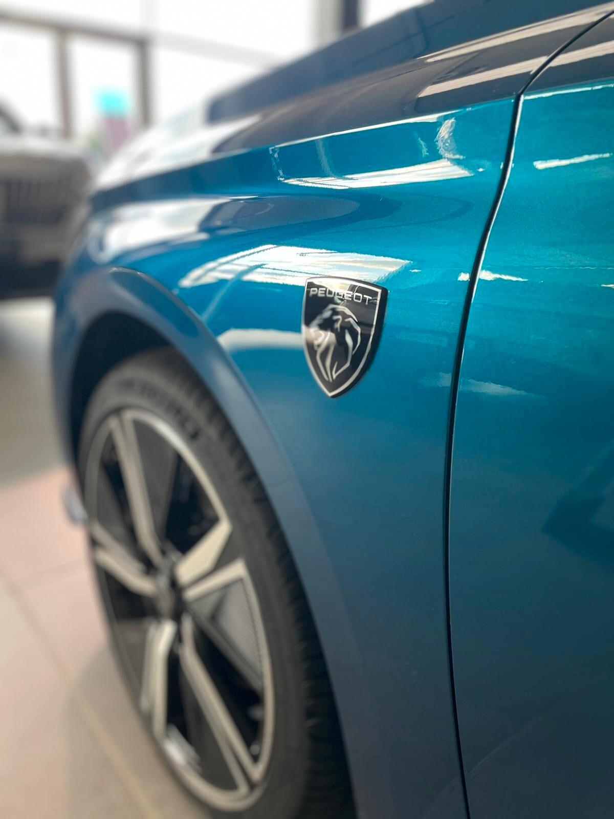 Peugeot 308 Hybrid 145 e-DCS6 GT