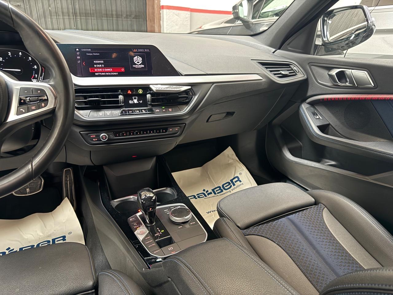 Bmw 118 118i 5p. Msport