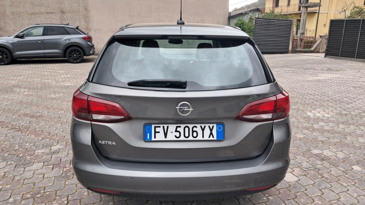 Opel Astra 1.6 CDTi 110CV Start&Stop Sports Tourer Innovation