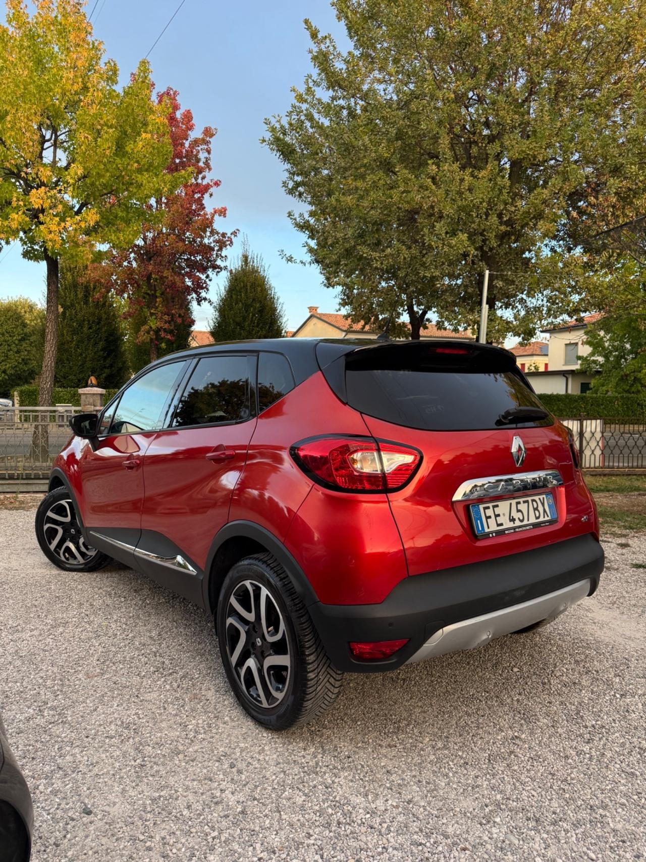 Renault Captur dCi 8V 90 CV EDC Start&Stop Energy Intens