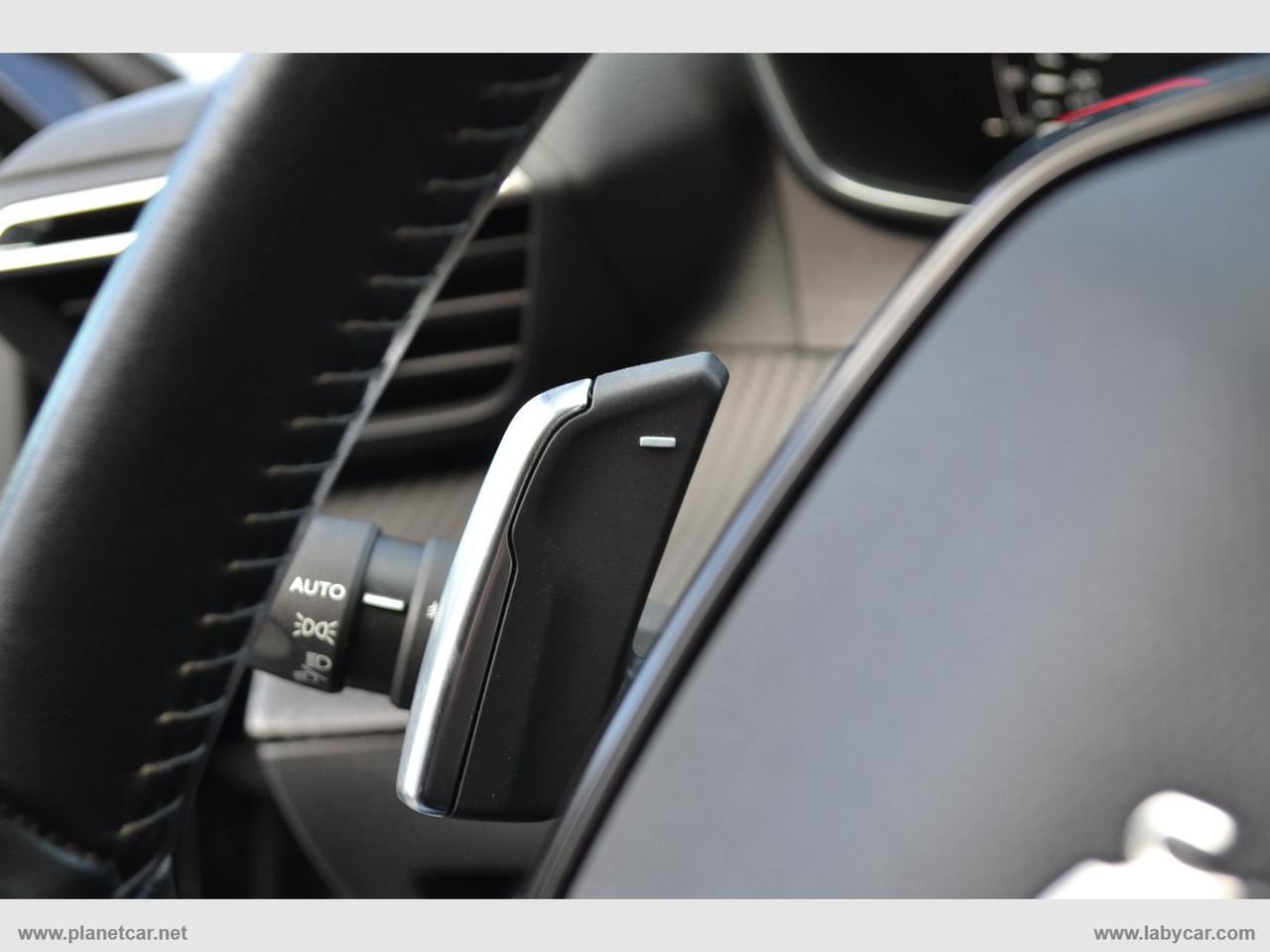PEUGEOT 2008 BlueHDi 130 S&S EAT8 Allure