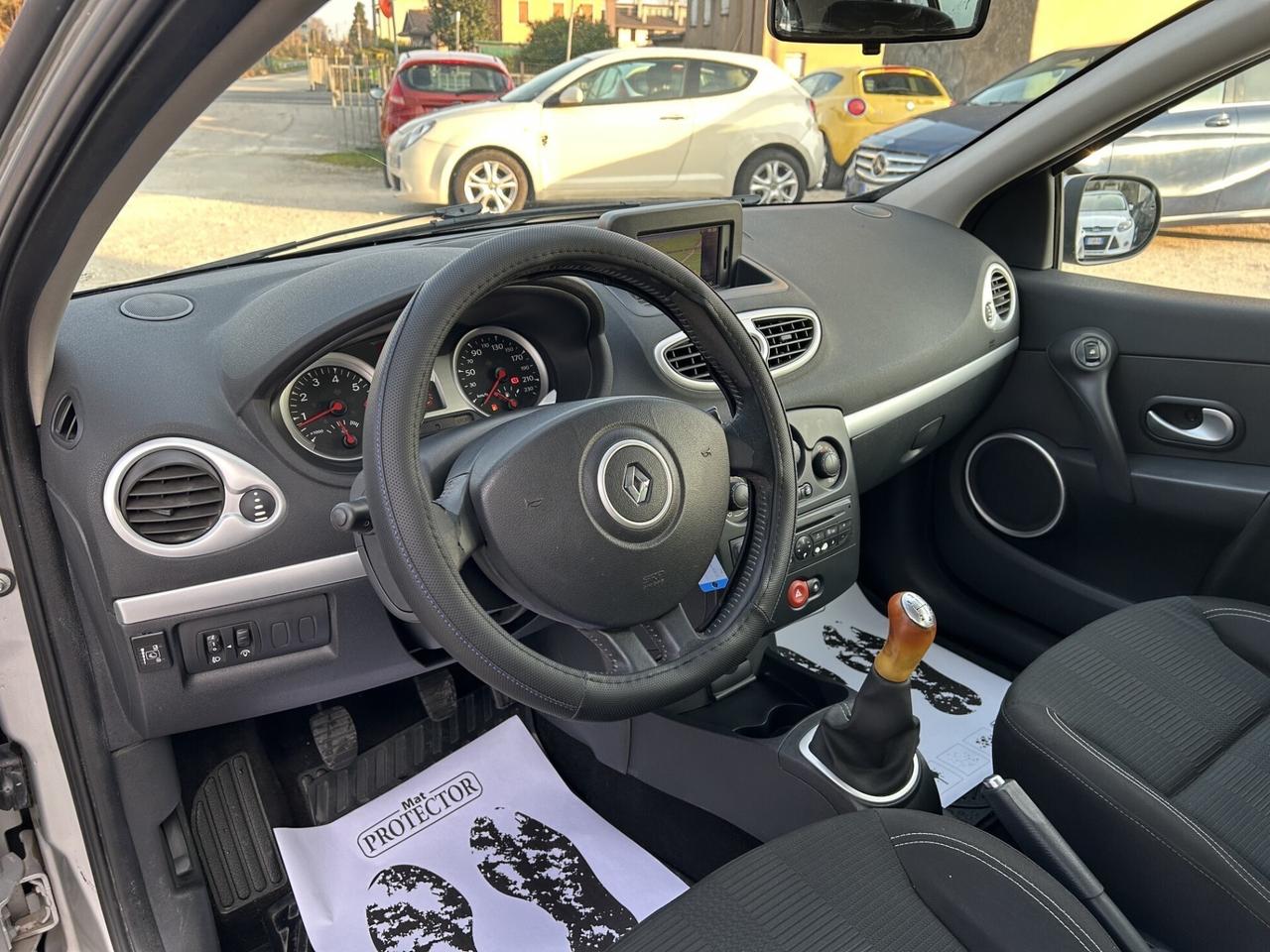 RENAULT CLIO 1.2 75CV GPL UNICO PROP. NEOPATENTATI