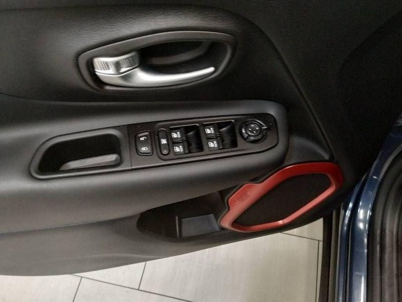Jeep Renegade 1.3 t4 phev Trailhawk 4xe at6