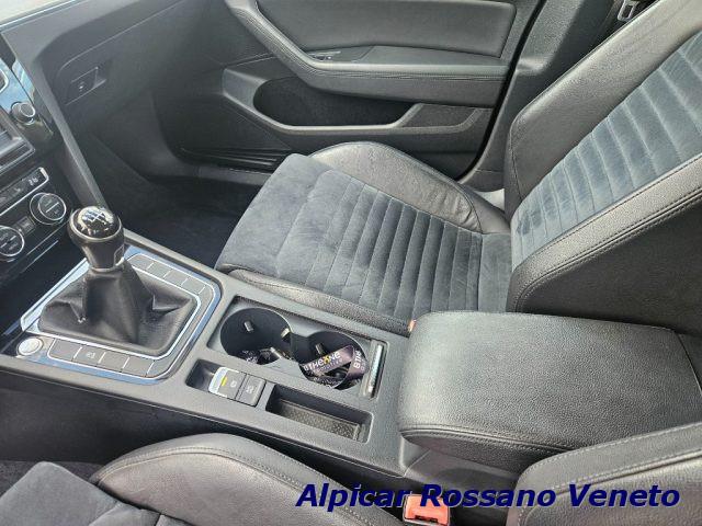VOLKSWAGEN Passat Berlina TDI HIGHLINE BlueMotion Technology DSG