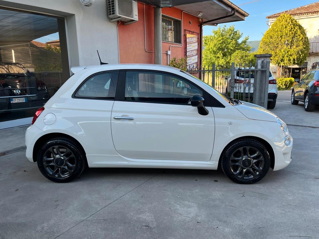 Fiat 500 1.0 Hybrid Connect