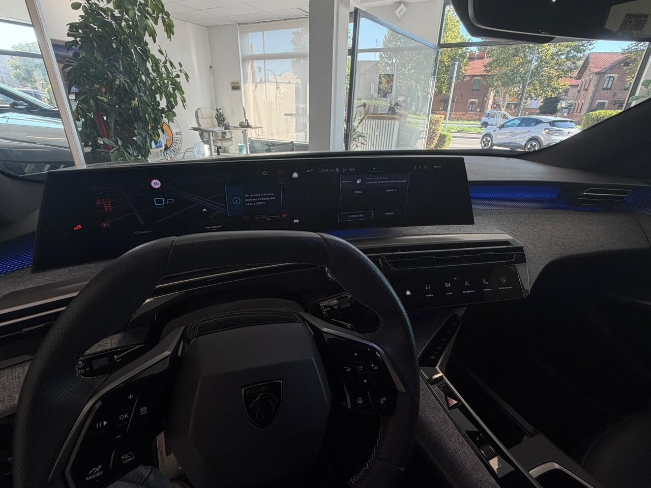 PEUGEOT 3008 Hybrid 145 e-DCS6 GT