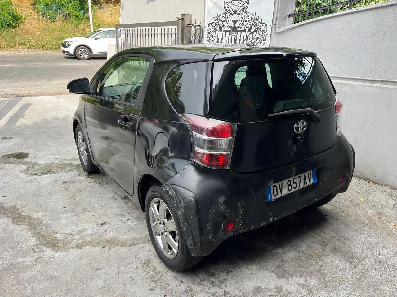 Toyota iQ Automatica Neo Patentati Finanziabile Permute