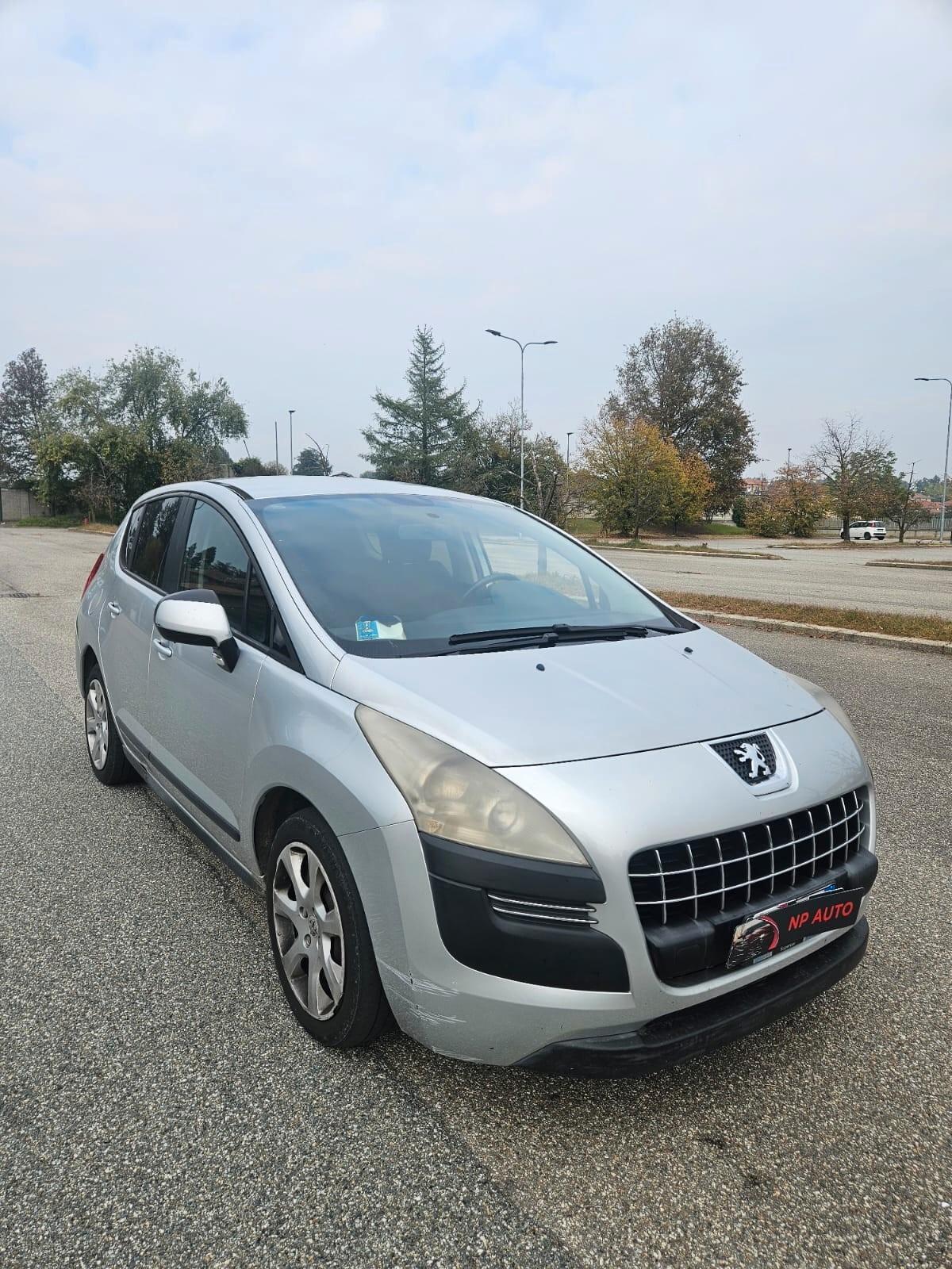 Peugeot 3008 versione PREMIUM NEOPATENTATI