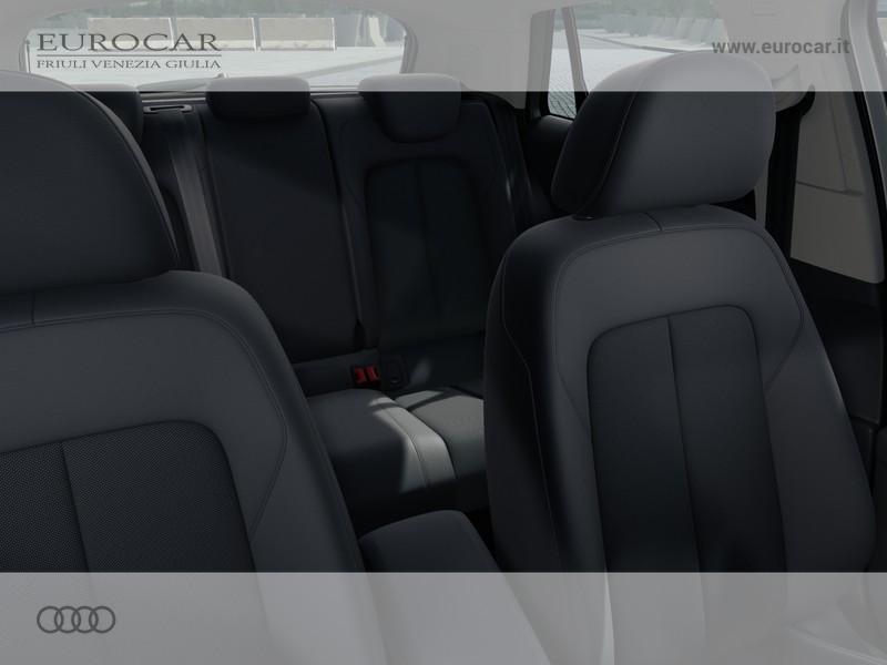Audi Q2 30 2.0 tdi business advanced s-tronic