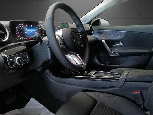 MERCEDES-BENZ A 180 Automatic Progressive Advanced