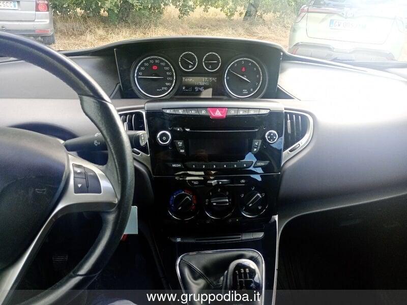 Lancia Ypsilon III 2011 Benzina 0.9 t.air Gold ecochic metano 80cv E5+