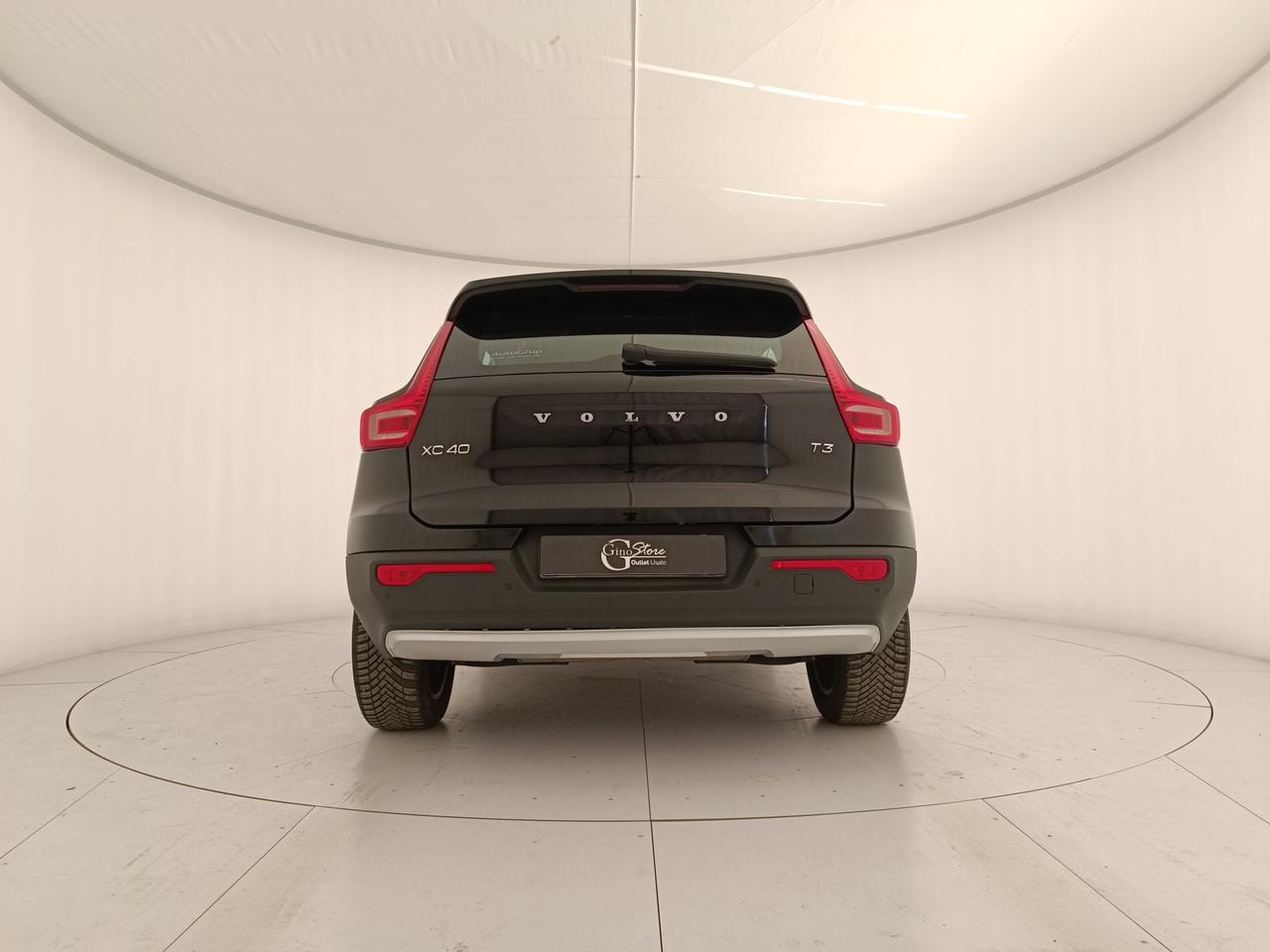 VOLVO XC40 1.5 t3 Momentum Pro 163cv auto my21
