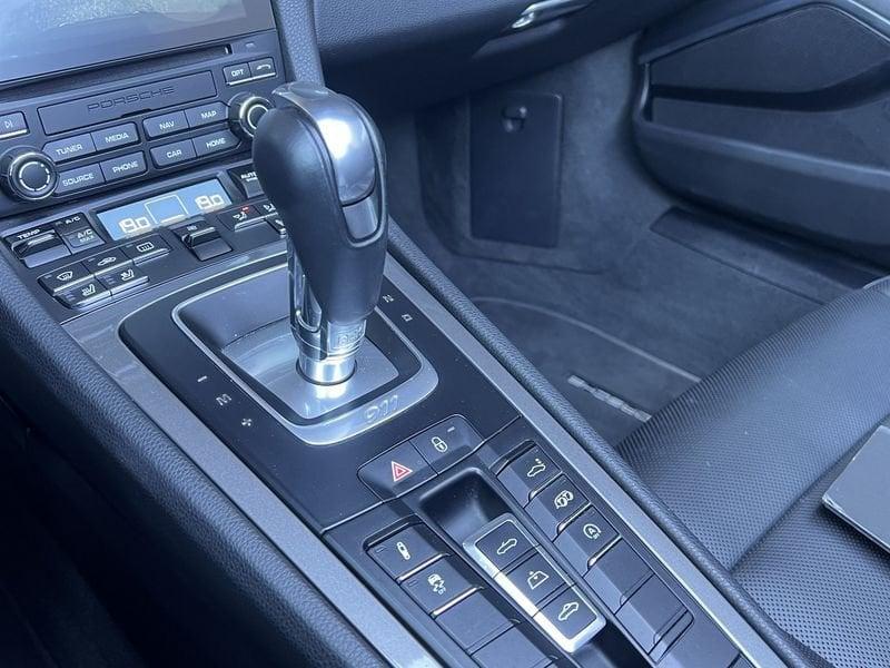 Porsche 911 3.0 Carrera Cabriolet 370 CV (991.2)