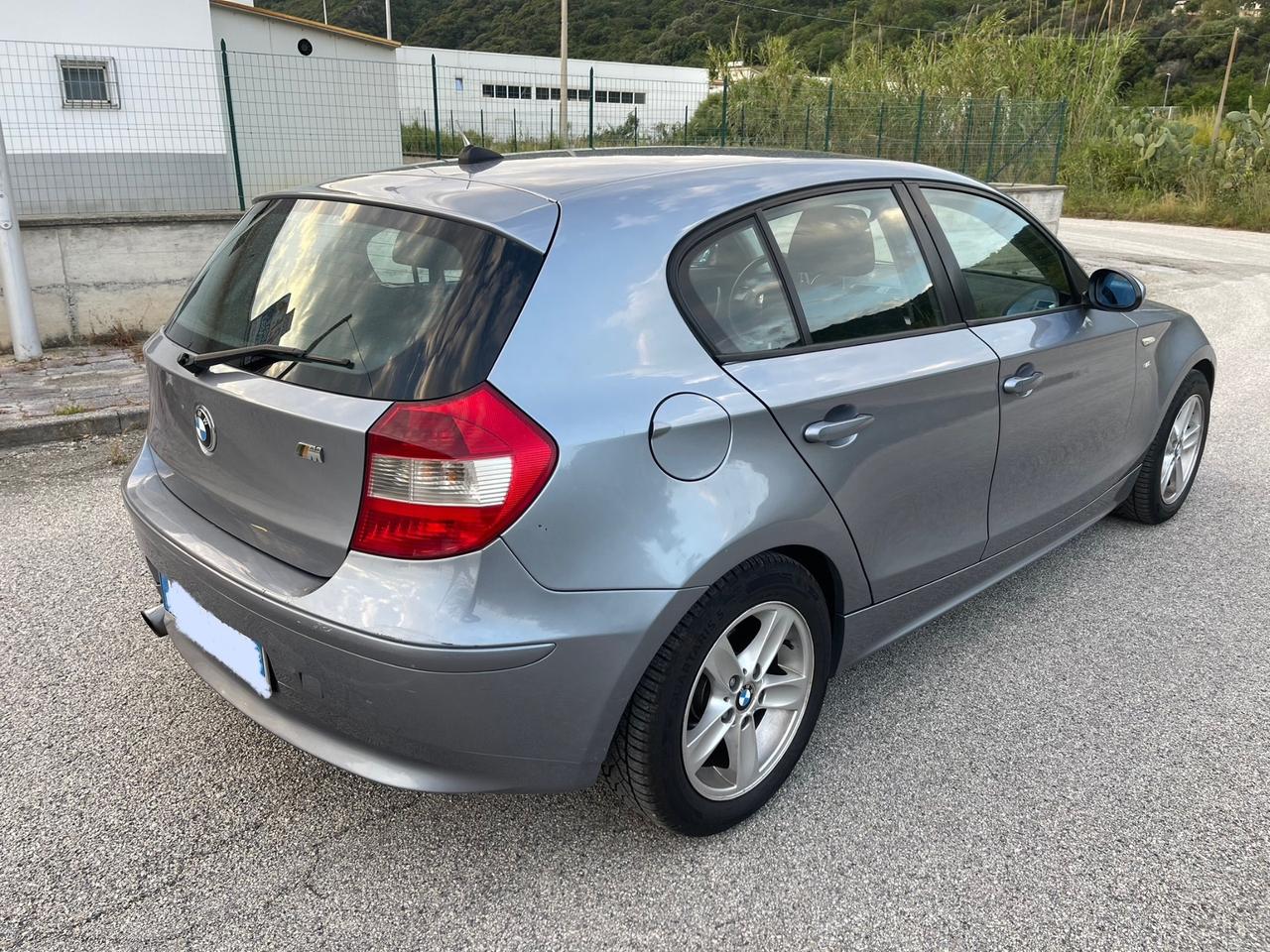 Bmw 116 116i cat 5 porte Futura