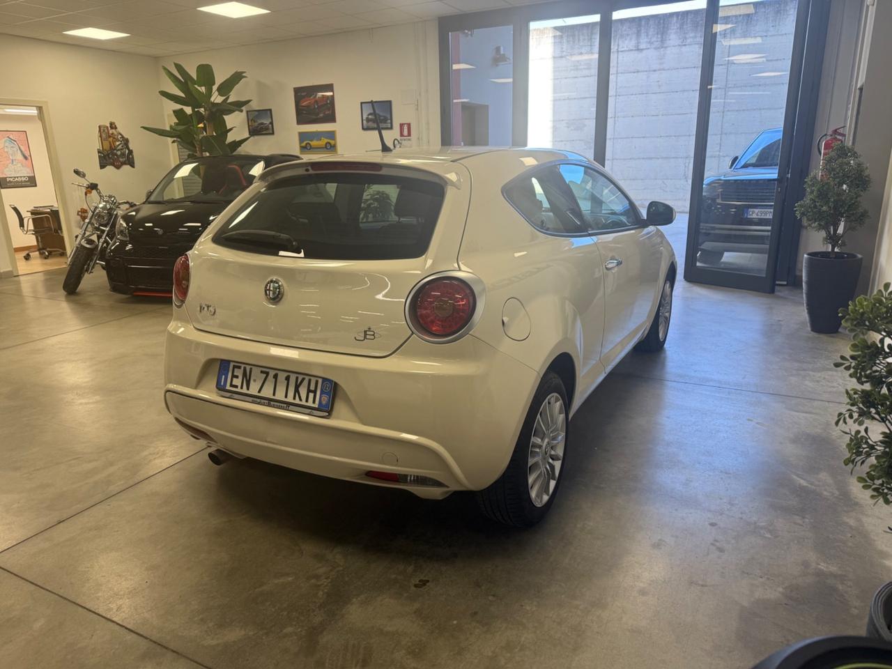 Alfa Romeo MiTo 1.3 JTDm-2 95 CV S&S Distinctive