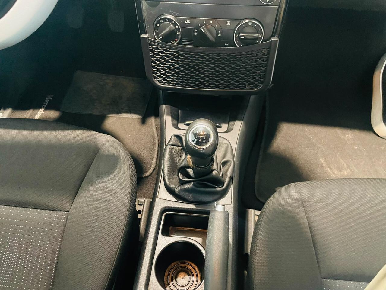 Mercedes-benz A 160 CDI BlueEFFICIENCY Coupé