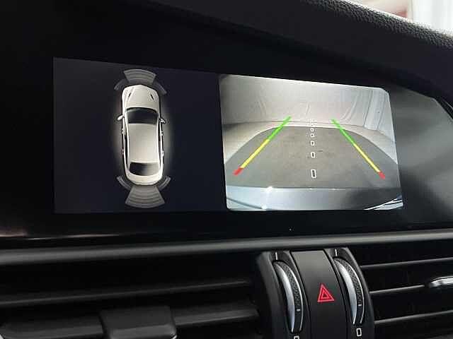 Alfa Romeo Giulia 2.2 Turbodiesel 210 CV AT8 AWD Q4 Veloce