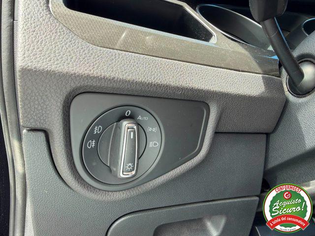 VOLKSWAGEN Touran 1.6 TDI 115 CV SCR Comfortline 7 POSTI