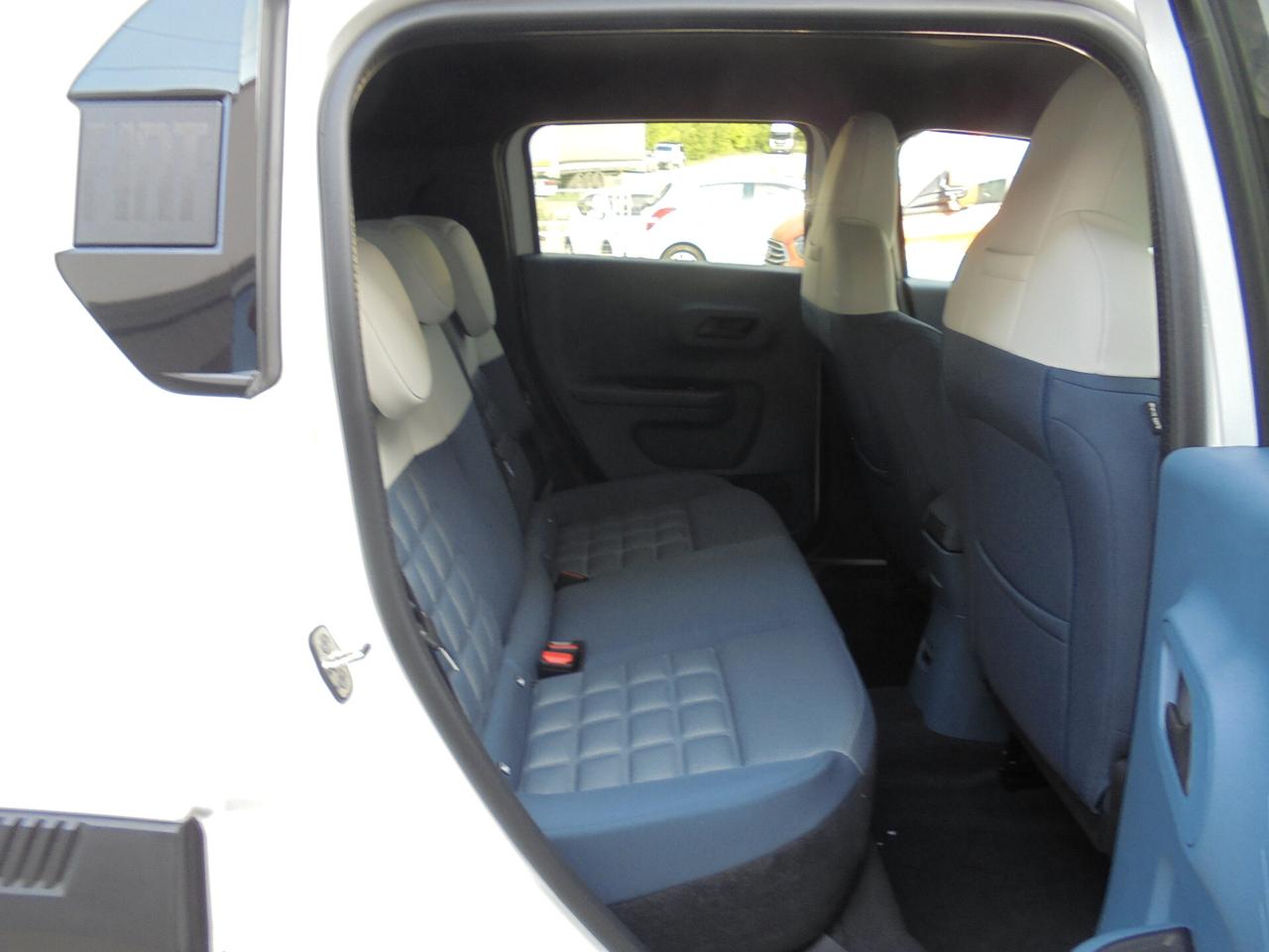 Fiat Grande Panda 1.2 Hybrid 110 CV S&S La Prima