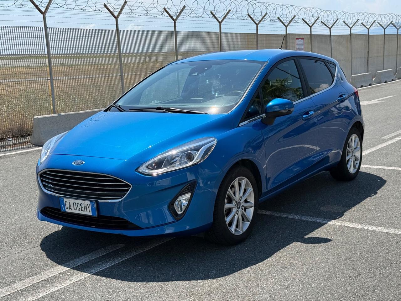Ford Fiesta 1.0 Ecoboost 95 CV-TITANIUM-PERMUTABILE