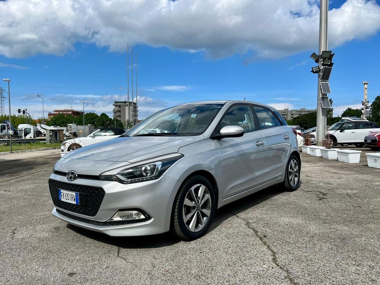 Hyundai i20 1.2 84 CV 5 porte Econext Comfort