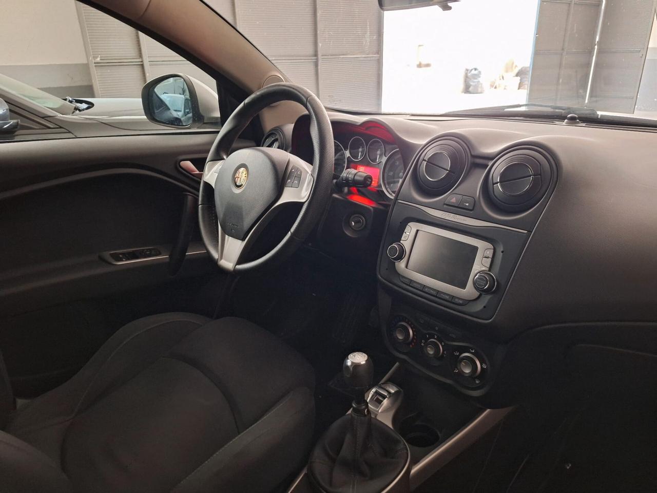 Alfa Romeo MiTo 1.3 JTDm 85 CV S&S Distinctive