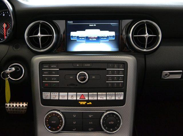 MERCEDES-BENZ SLC 200 Premium Amg RedArt Edition " Km 26.000 "