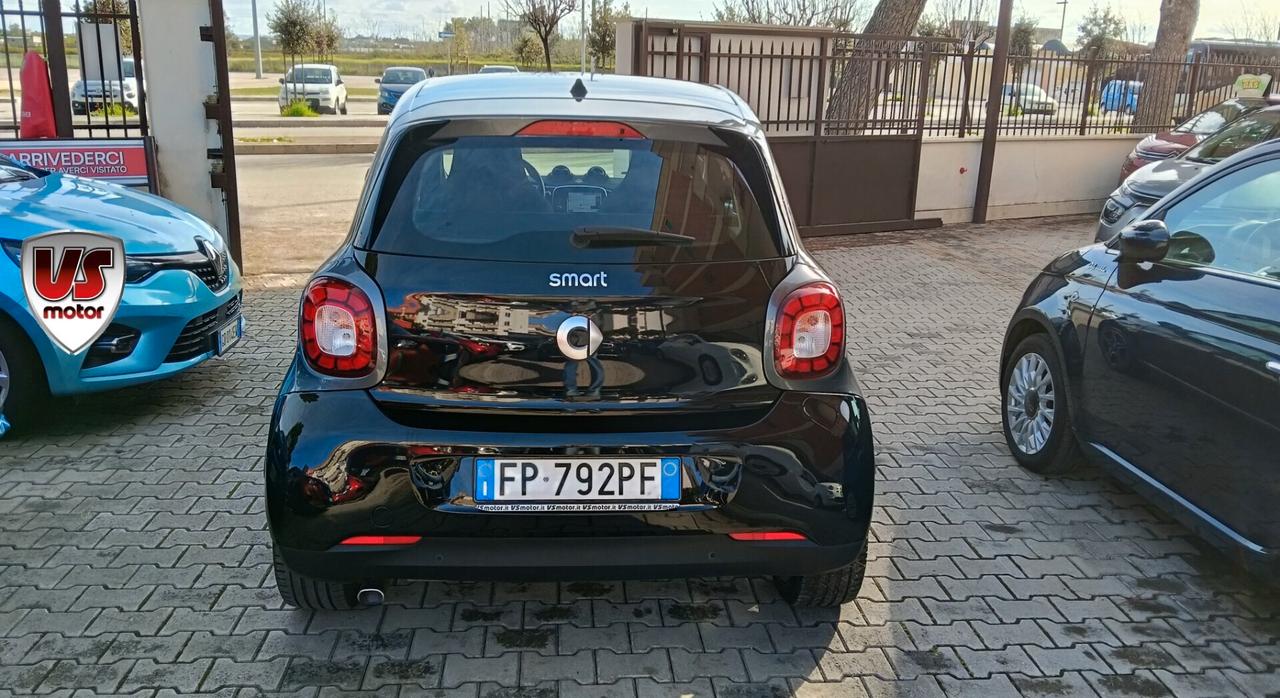 SMART FORFOUR 0.9 BENZ-TETTO-NAVI