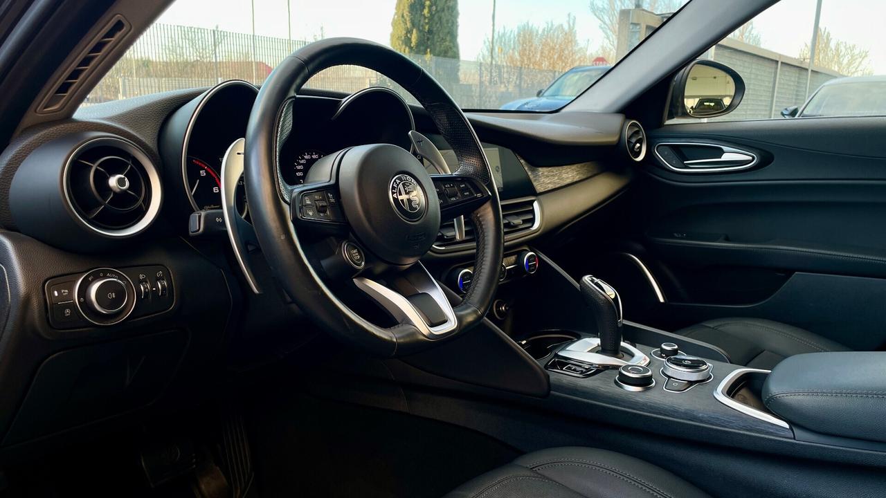 ALFA ROMEO GIULIA 2.2 SUPER AT8 190CV - FULL LED, PELLE, SEDILI RISCALDATI