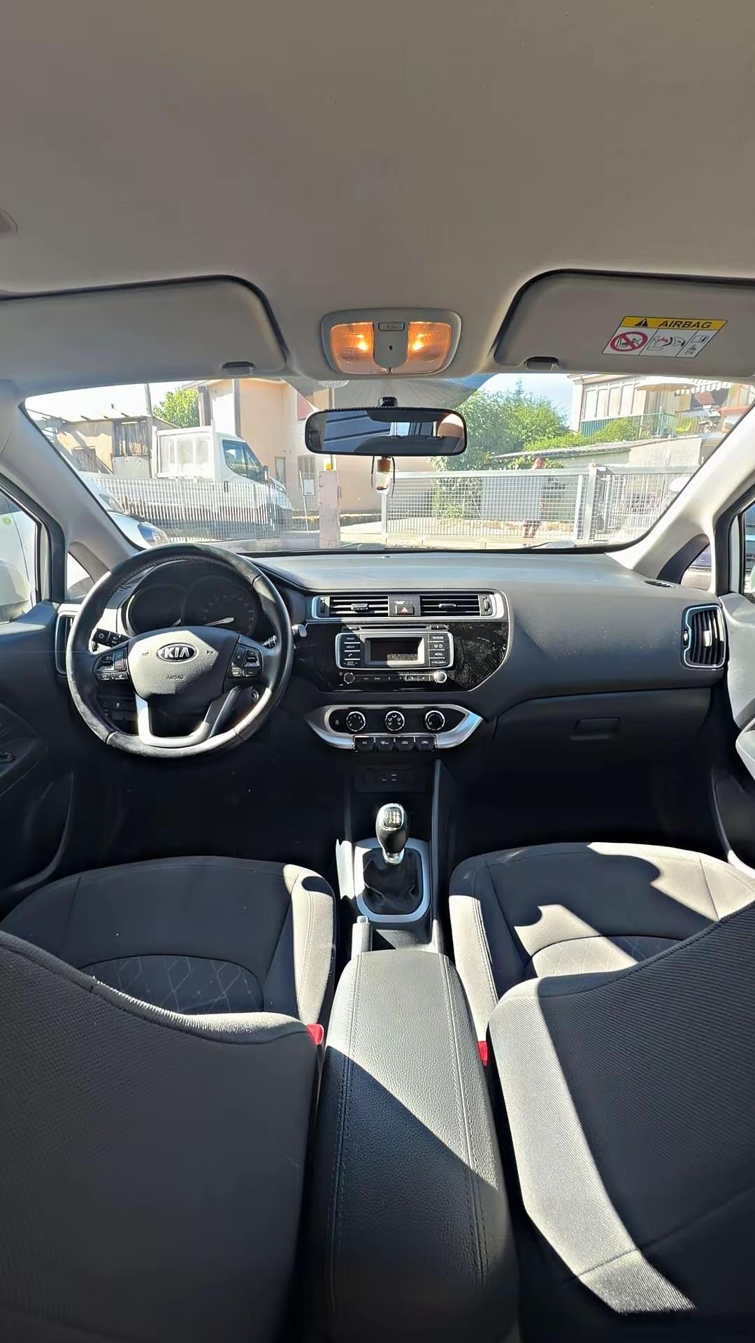 Kia Rio 1.1 CRDi 5p. Cool